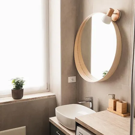 Апартаменты Freshly Renovated 10 Minutes From Arena